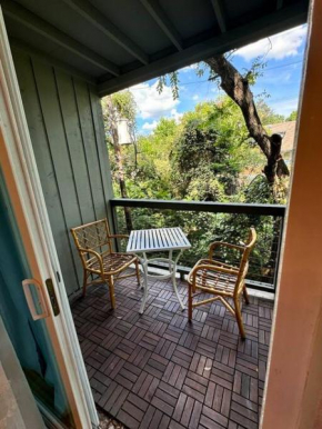 2 bed with Pool and Creek Views Near Congress Ave